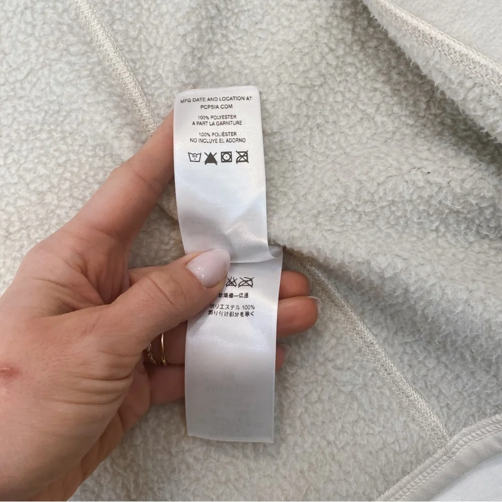 Patagonia Better Weather Sweater Fleece Vest - Picture 5 of 11